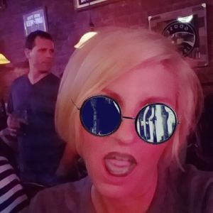 Meet your Posher, Christy